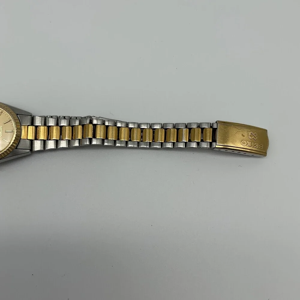 Vintage Seiko Quartz 8223-0060 Womens Watch 24mm Two Tone New Battery 6.5